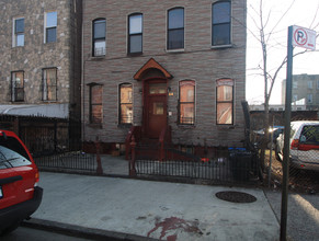 64 Palmetto St in Brooklyn, NY - Building Photo - Building Photo