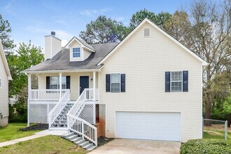1422 N Hampton Dr in Hampton, GA - Building Photo - Building Photo