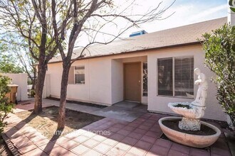17910 N 88th Dr in Peoria, AZ - Foto de edificio - Building Photo