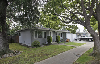 1105-1109 Junipero Ave Apartments