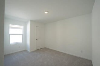 3905 Pontchartrain Pkwy in Sherman, TX - Building Photo - Building Photo