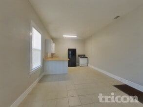 803 Chestnut St in Yuba City, CA - Building Photo - Building Photo