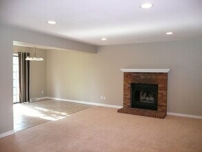 2013 Lexington Ct in Fort Collins, CO - Building Photo - Building Photo