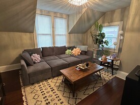 1425 Hopkins Ave in Lakewood, OH - Building Photo