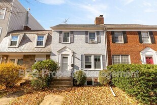 1710 37th St NW in Washington, DC - Building Photo