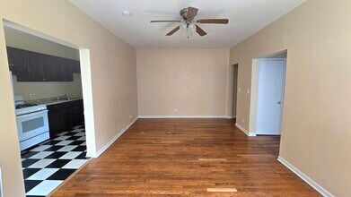 7728 N Marshfield Ave, Unit 1C in Chicago, IL - Building Photo - Building Photo
