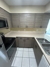 6404-6422 Odom Rd in Lakeland, FL - Building Photo - Building Photo