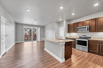 981 S Sable Blvd in Aurora, CO - Building Photo - Building Photo