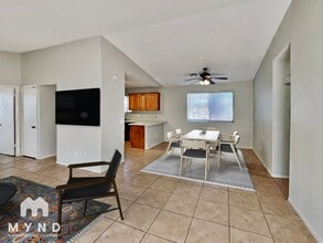4401 Halbert Ave in Las Vegas, NV - Building Photo - Building Photo