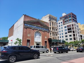 2015 First Ave in New York, NY - Building Photo - Building Photo