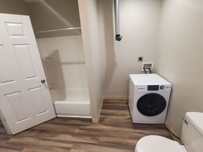 643 Washington St in Eden, NC - Foto de edificio - Building Photo