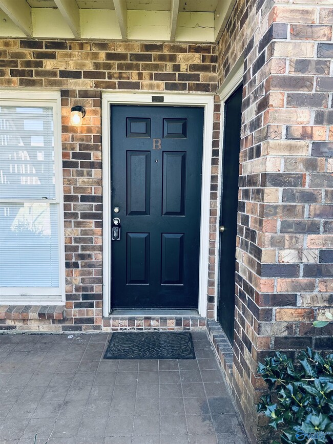 4429 Torrance Dr NW in Huntsville, AL - Building Photo - Building Photo