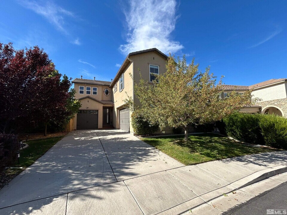 2777 Dome Ct in Sparks, NV - Building Photo