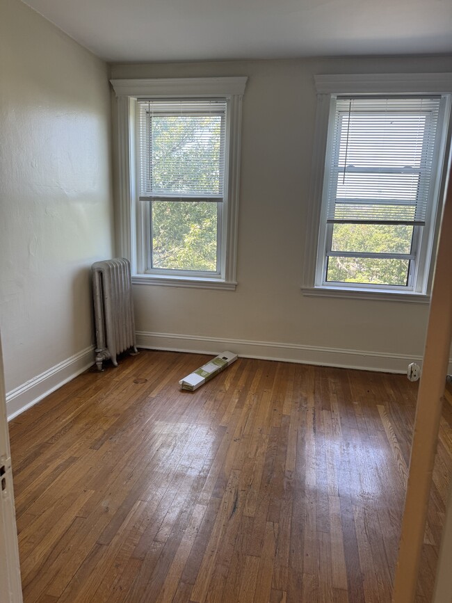 380 Riverway, Unit 3 in Boston, MA - Building Photo - Building Photo