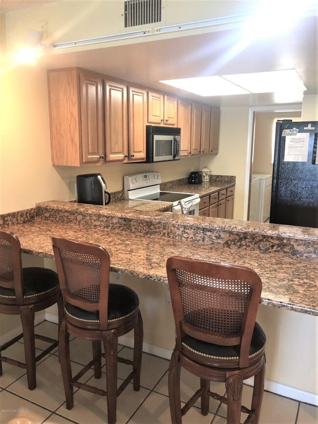 8494 Ridgewood Ave in Cape Canaveral, FL - Building Photo - Building Photo