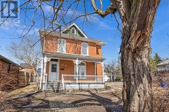 52 Victoria Ave in Peterborough, ON - Building Photo - Building Photo