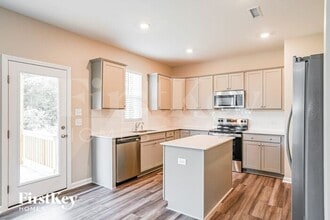 296 Barnes Lndg Dr in Four Oaks, NC - Building Photo - Building Photo