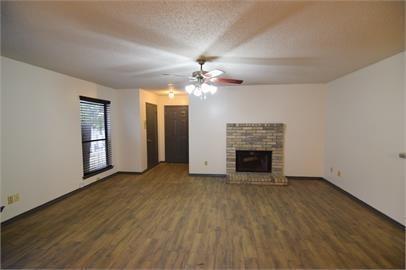 1233 Armadillo Rd in Austin, TX - Building Photo - Building Photo