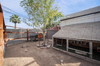 4515 W Shaw Butte Dr in Glendale, AZ - Building Photo - Building Photo