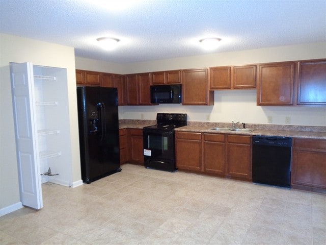 2009 Angel Tear Ct in Indianapolis, IN - Building Photo - Building Photo