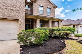 18628 Wind Valley Way in Pflugerville, TX - Foto de edificio - Building Photo