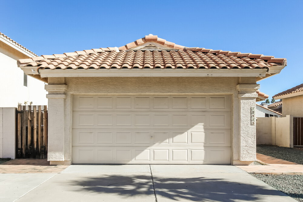 19415 N 77th Ave in Glendale, AZ - Foto de edificio