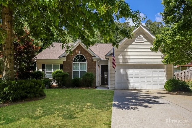 82 Nashport Ln
