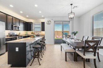25204 N 143rd Ln in Surprise, AZ - Building Photo - Building Photo