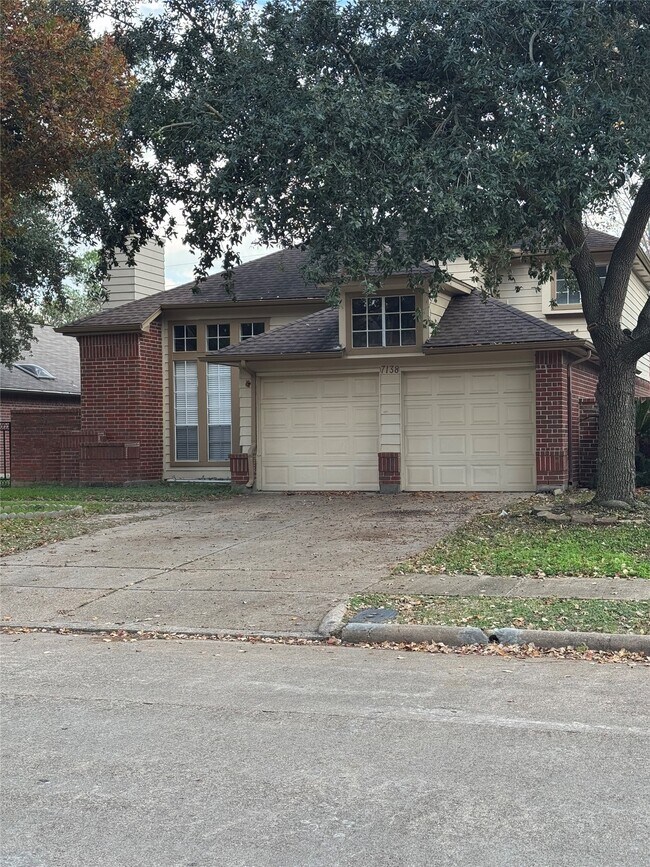 7138 River Garden Dr in Houston, TX - Building Photo - Building Photo