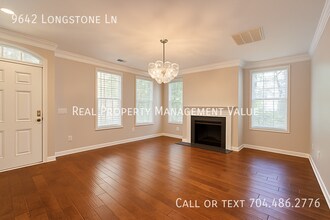 9642 Longstone Ln in Charlotte, NC - Building Photo - Building Photo