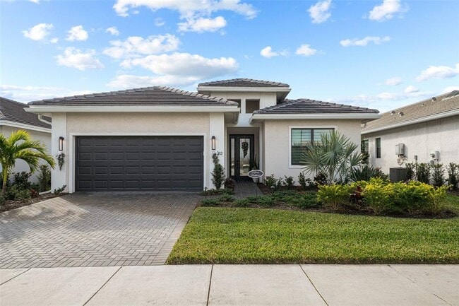 17702 Cresswind Ter in Bradenton, FL - Building Photo - Building Photo