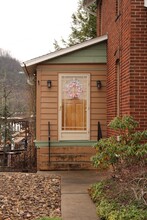 173 S Montgomery St in Hollidaysburg, PA - Building Photo - Building Photo