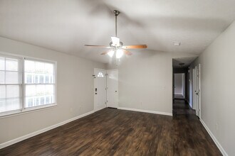 107 Summerfield Dr in Mcdonough, GA - Building Photo - Building Photo