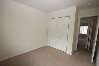 2603 Lauren Creek Loop in Anchorage, AK - Building Photo - Building Photo