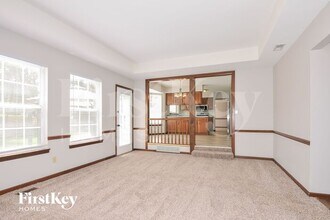 1722 Treetop Dr in St. Charles, MO - Building Photo - Building Photo