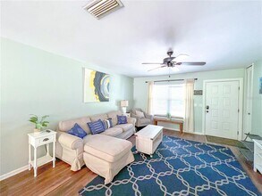 4814 SW 57th Dr in Gainesville, FL - Building Photo - Building Photo
