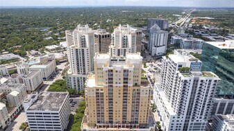 7350 SW 89th St in Miami, FL - Building Photo