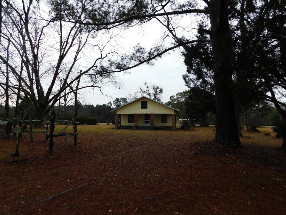 4823 Stubbs Ln in Hahira, GA - Building Photo
