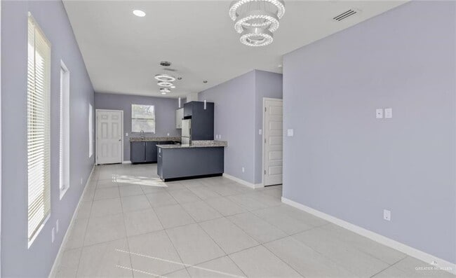 11 W Harrison Ave in Alton, TX - Building Photo - Building Photo