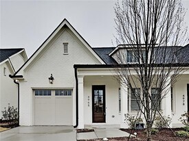 4968 Noble Vlg Wy in Lilburn, GA - Building Photo