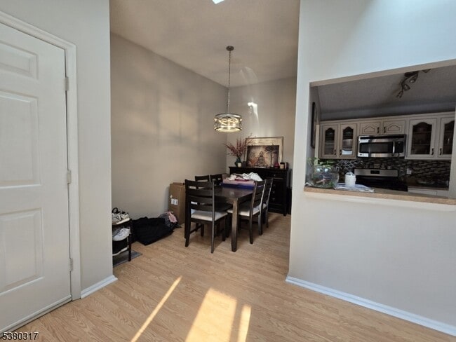 198 Robertson Way in Lincoln Park, NJ - Building Photo - Building Photo