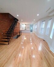 5425 Catharine St in Philadelphia, PA - Building Photo - Building Photo