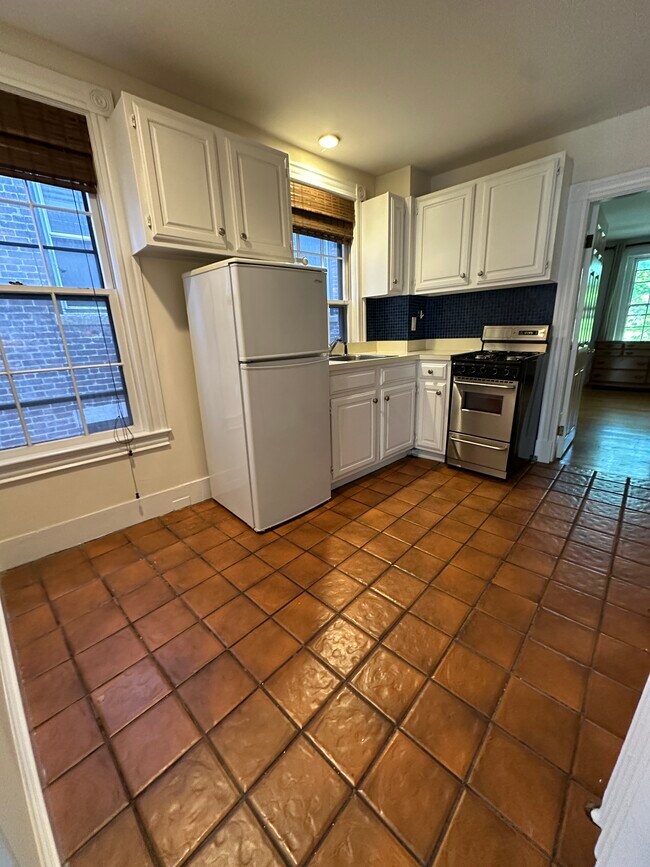 property at 80 West Cedar St