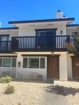 42 Washington St in San Juan Bautista, CA - Building Photo