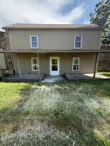 1409 NE Sardou Ave in Topeka, KS - Building Photo