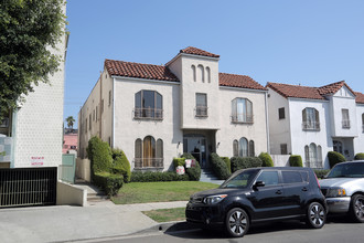 422 N Hayworth Ave in Los Angeles, CA - Building Photo - Building Photo