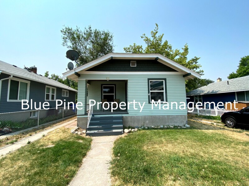 619 S 11th Ave in Pocatello, ID - Building Photo