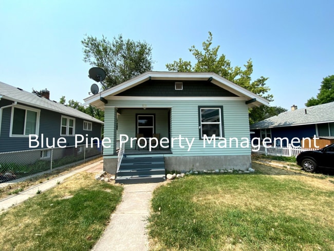 property at 619 S 11th Ave