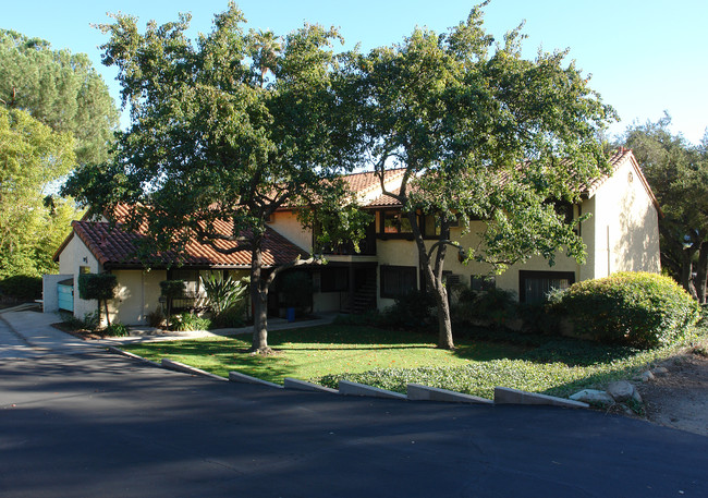 Casa Grande in Ojai, CA - Building Photo - Building Photo