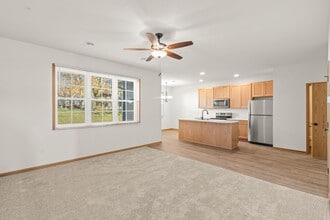 1030 Upper Glacial Path in Milton, WI - Building Photo - Building Photo